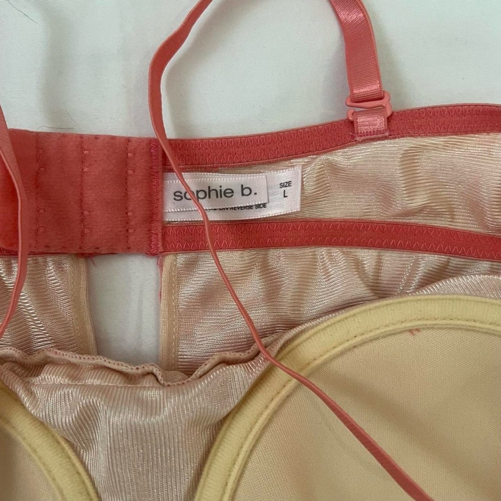 VINTAGE LINGERIE TOP - Picture 3 of 3